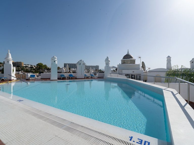 Apartment for Sale in Costa del Sol, Benalmadena Costa, Malaga 2