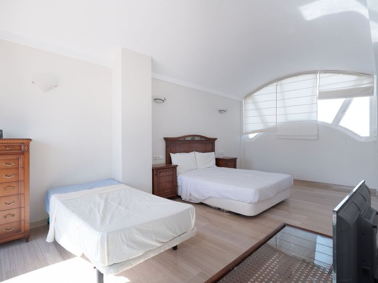 Apartment for Sale in Costa del Sol, Benalmadena Costa, Malaga 20