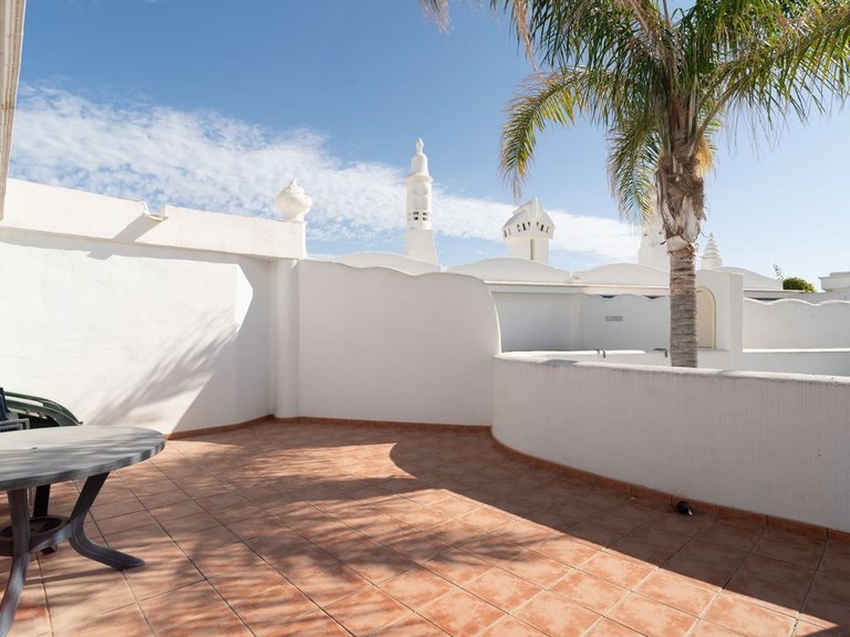 Apartment for Sale in Costa del Sol, Benalmadena Costa, Malaga 23