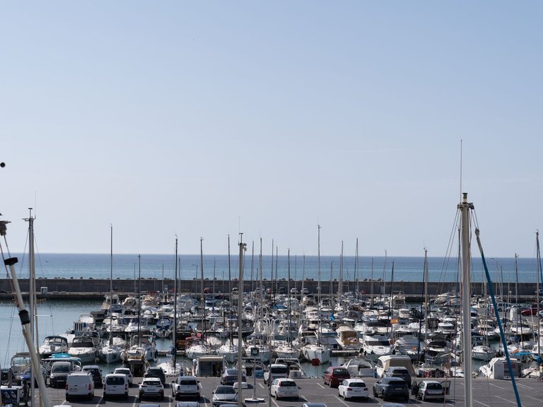 Apartment for Sale in Costa del Sol, Benalmadena Costa, Malaga 4
