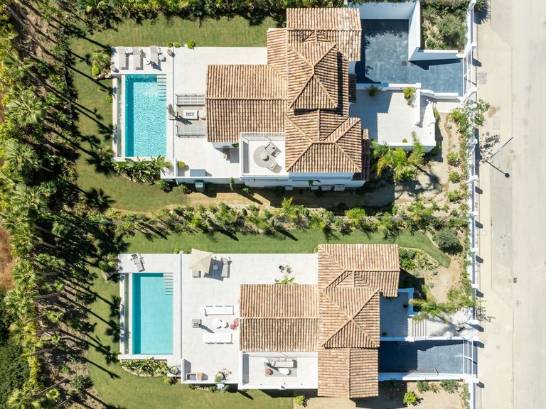 Villa for Sale in Casares Playa, Malaga 5