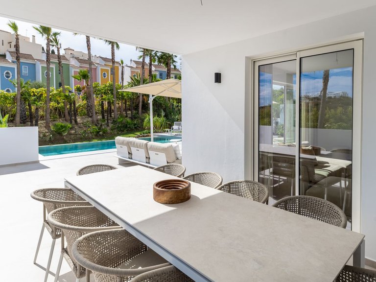 Villa for Sale in Casares Playa, Malaga 9