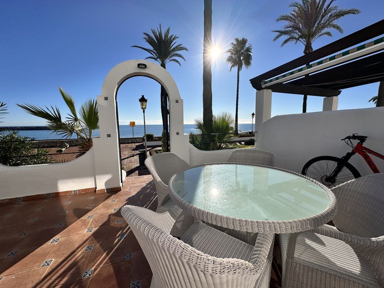 Town House for Sale in La Duquesa, Malaga 1