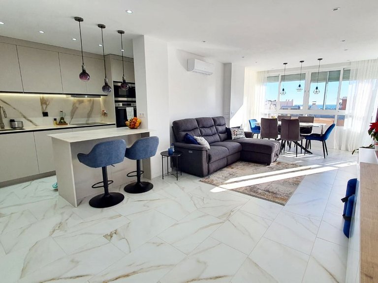 Apartment for Sale in Fuengirola, Malaga 1