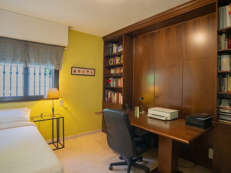 Villa for Sale in Marbella, Malaga 12