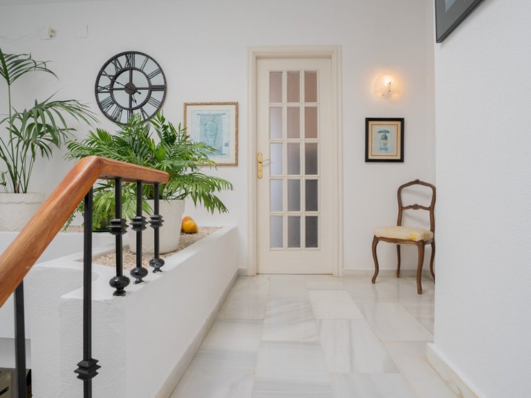 Villa for Sale in Marbella, Malaga 20