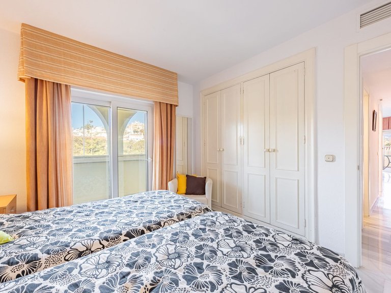 Apartment for Sale in La Cala De Mijas, Malaga 11