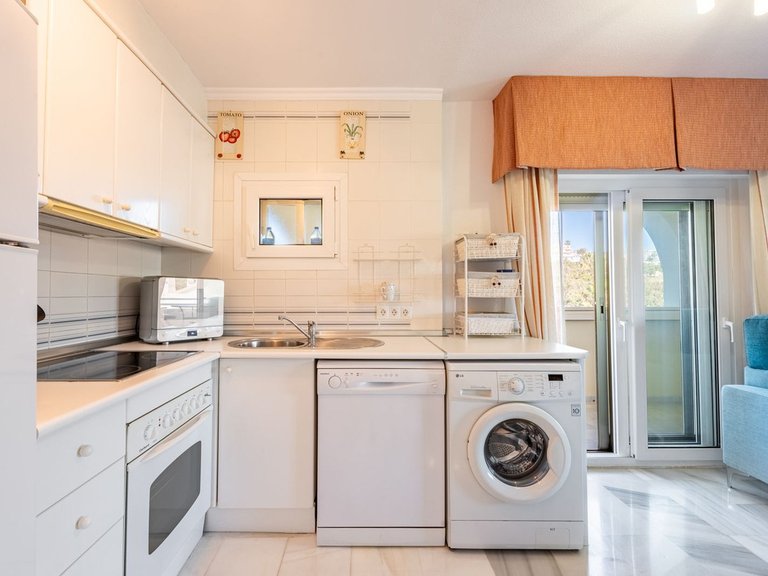 Apartment for Sale in La Cala De Mijas, Malaga 5