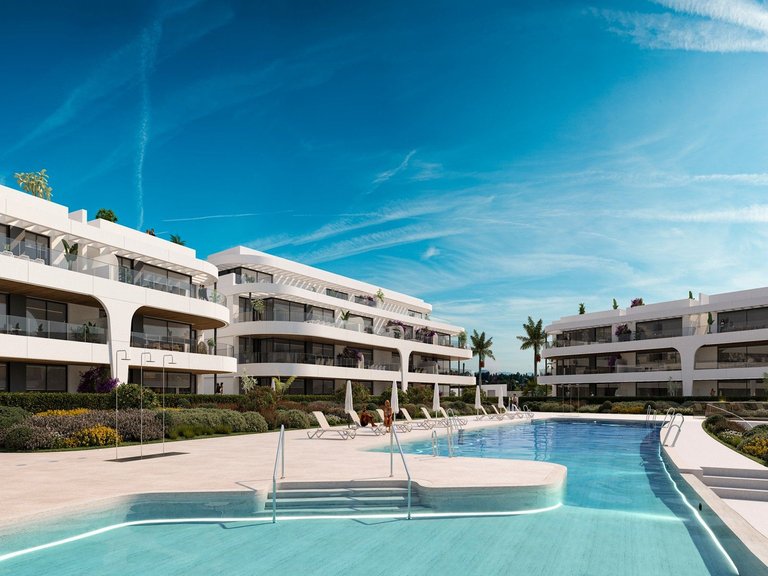 Apartment for Sale in El Paraiso, Malaga 9