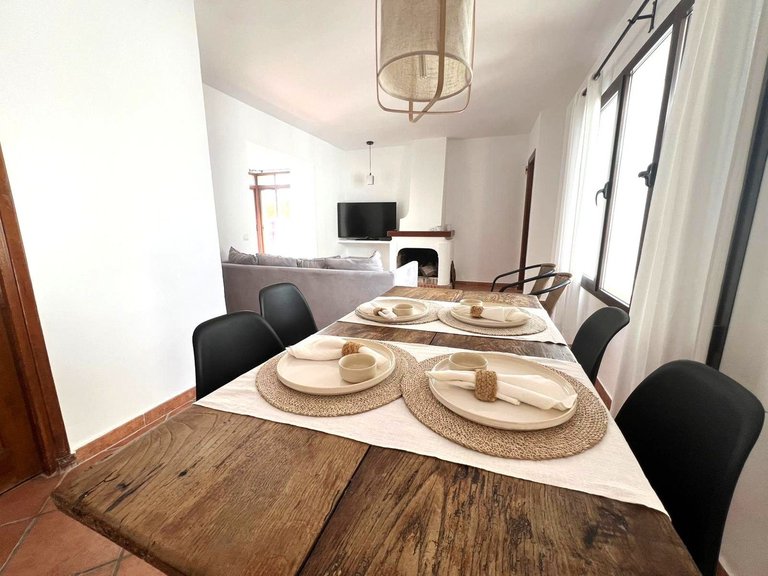 Apartment for Sale in El Paraiso, Malaga 3