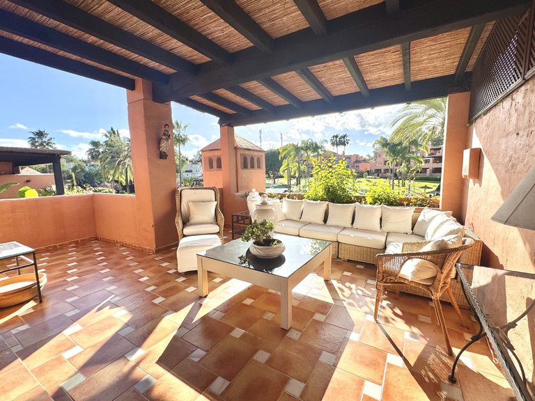 Apartment for Sale in Guadalmina Baja, Malaga 1