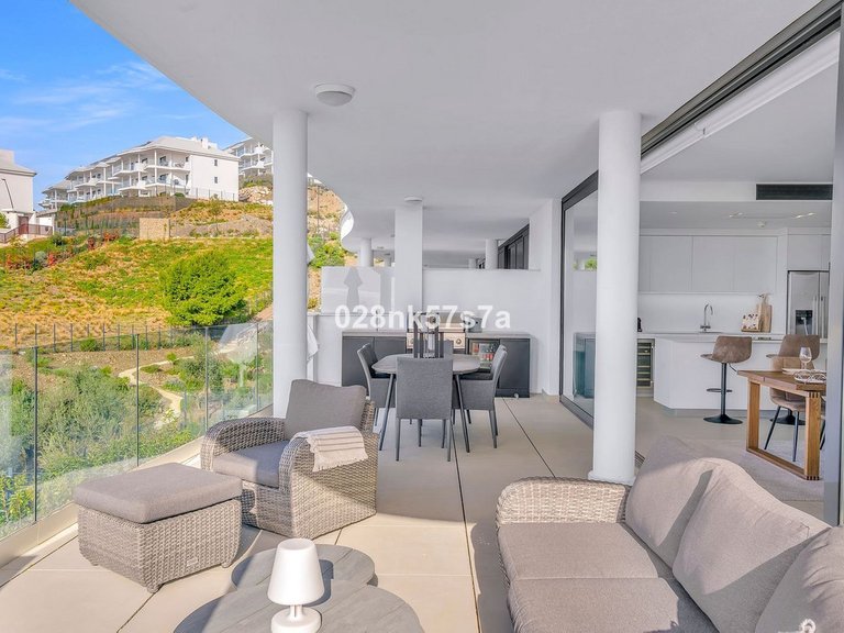 Apartment for Sale in Fuengirola, Malaga 29