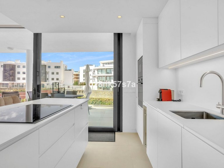 Apartment for Sale in Fuengirola, Malaga 6