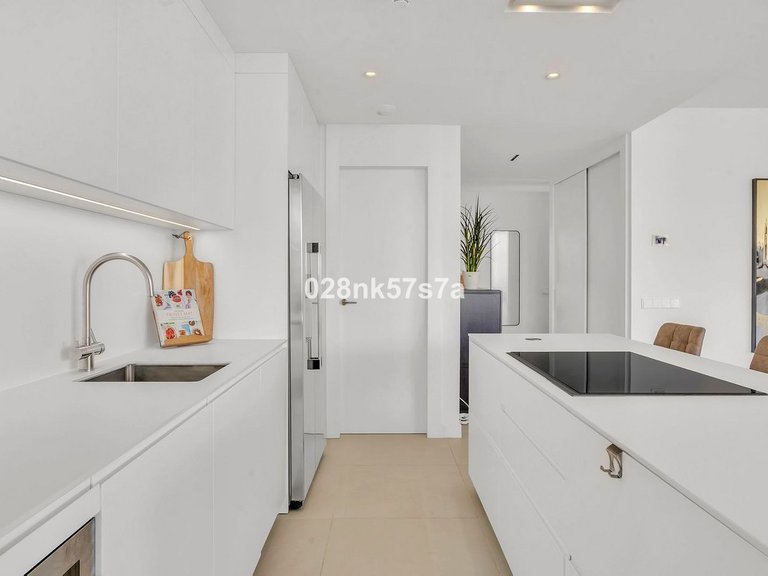 Apartment for Sale in Fuengirola, Malaga 7