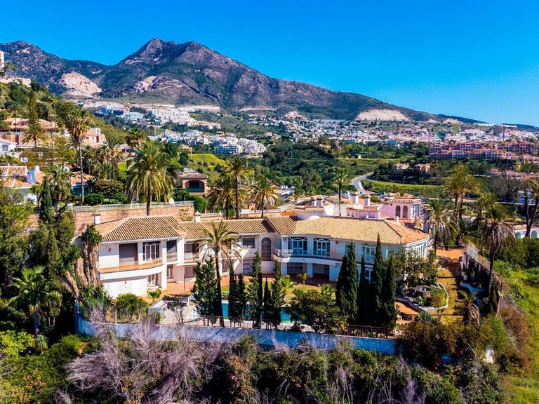 Villa for Sale in Torremuelle, Malaga 2