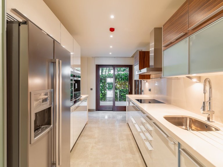 Apartment for Sale in Estepona, Malaga 2