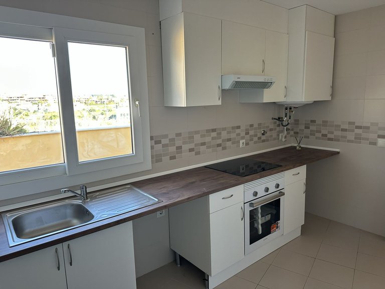 Apartment for Sale in Estepona, Malaga 6