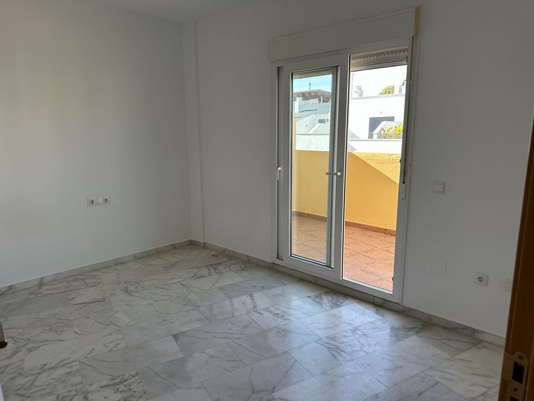 Apartment for Sale in Estepona, Malaga 8