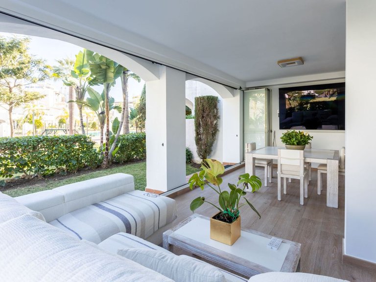 Apartment for Sale in San Pedro De Alcántara, Malaga 11