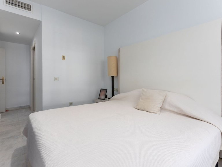 Apartment for Sale in San Pedro De Alcántara, Malaga 17