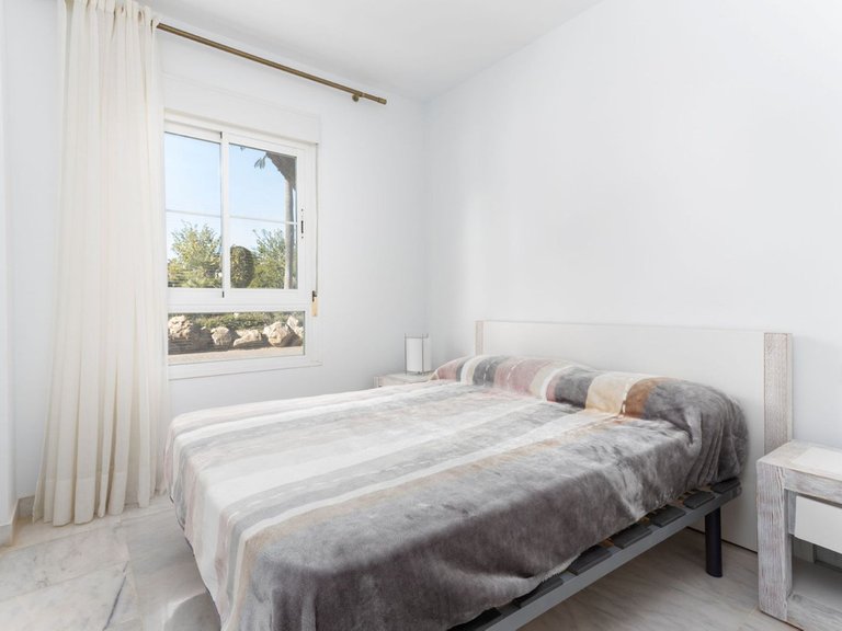 Apartment for Sale in San Pedro De Alcántara, Malaga 26