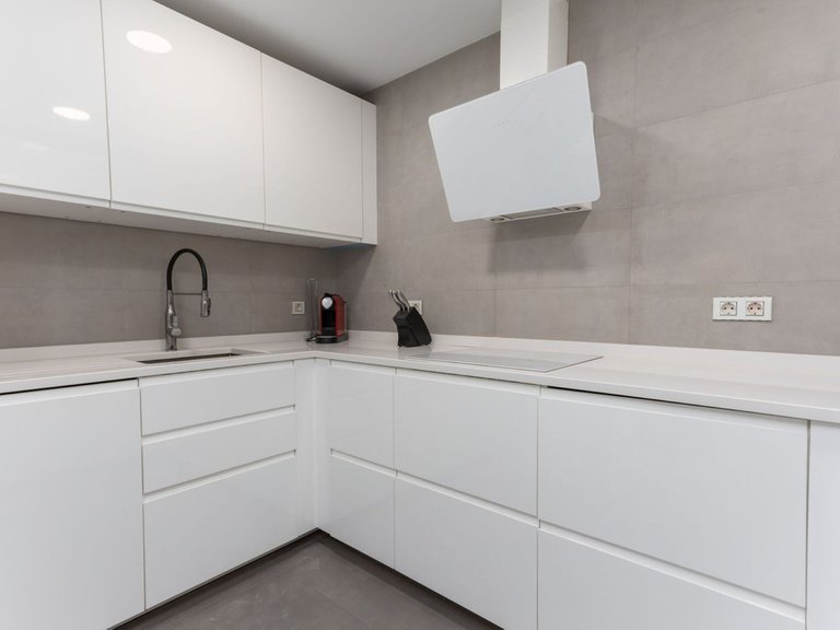 Apartment for Sale in San Pedro De Alcántara, Malaga 30