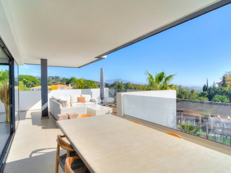 Apartment for Sale in Estepona, Malaga 10