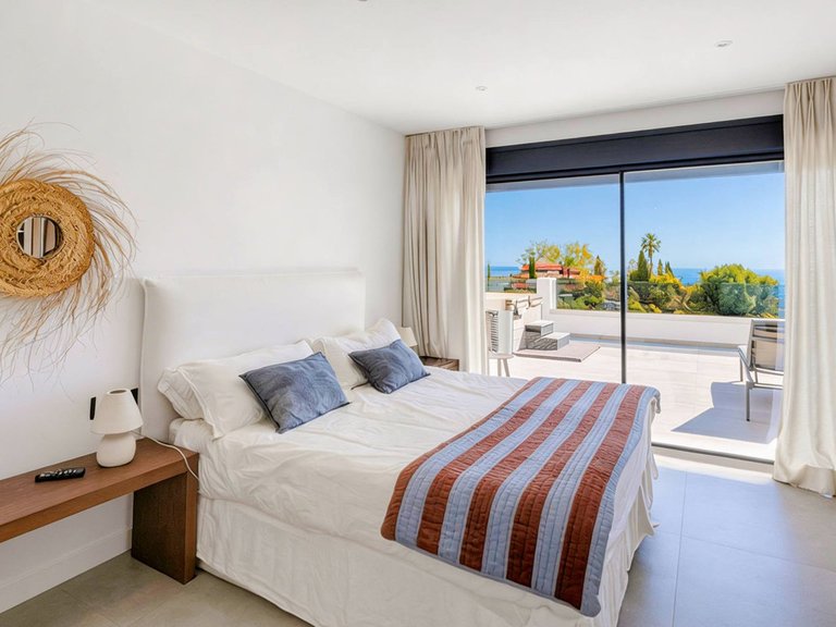 Apartment for Sale in Estepona, Malaga 20