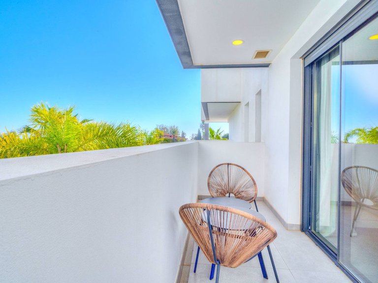 Apartment for Sale in Estepona, Malaga 28