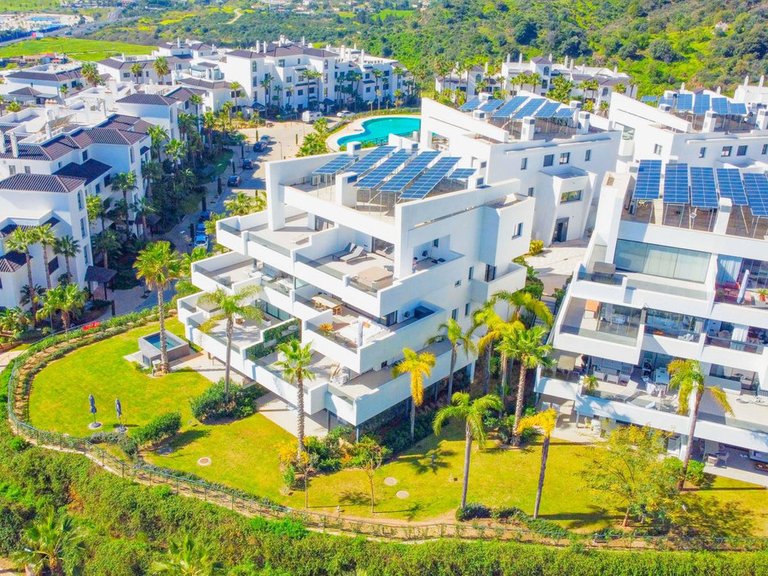 Apartment for Sale in Estepona, Malaga 37