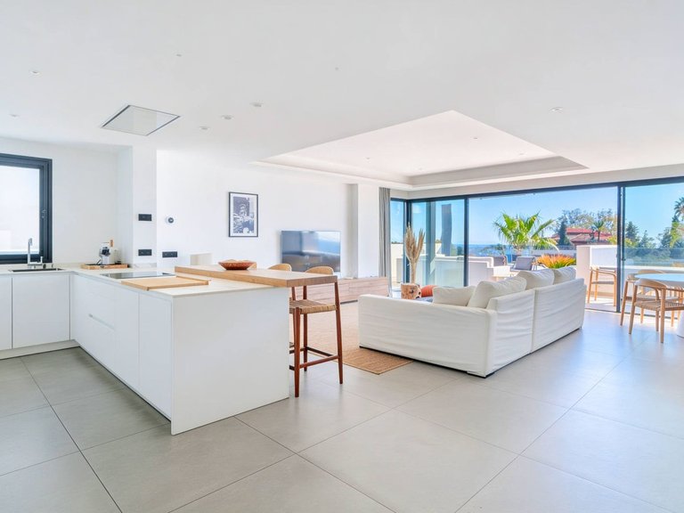 Apartment for Sale in Estepona, Malaga 9