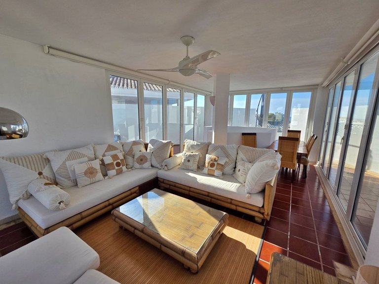 Apartment for Sale in Puerto Banús, Malaga 3