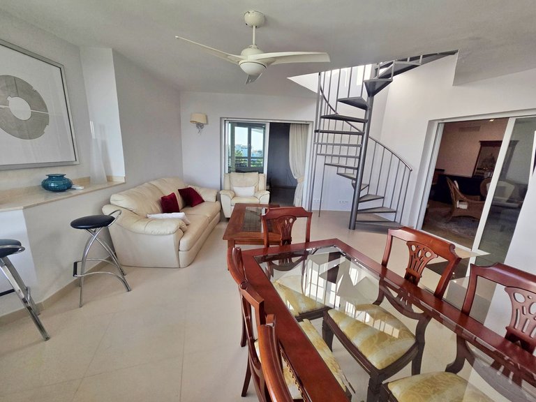 Apartment for Sale in Puerto Banús, Malaga 4
