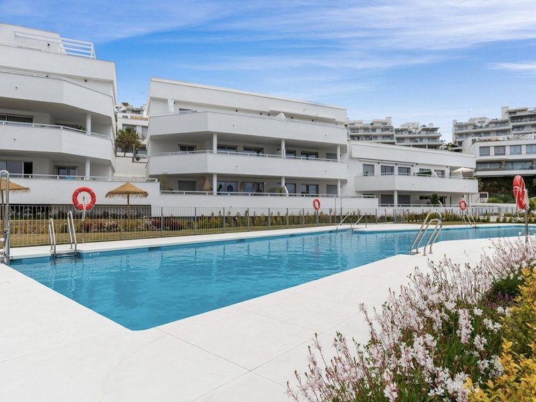 Apartment for Sale in Cancelada, Malaga 29