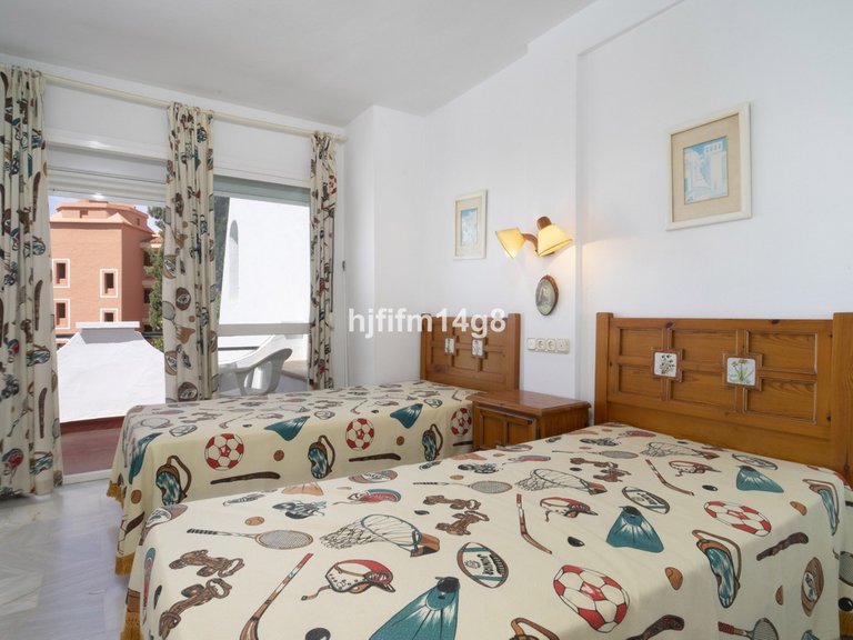 Villa for Sale in Reserva De Marbella, Malaga 12