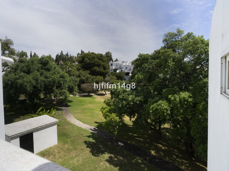 Villa for Sale in Reserva De Marbella, Malaga 16