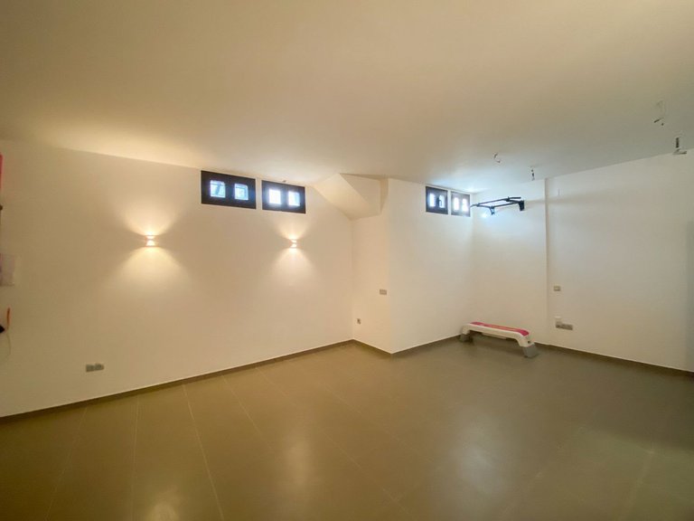 Villa for Sale in Estepona, Malaga 20