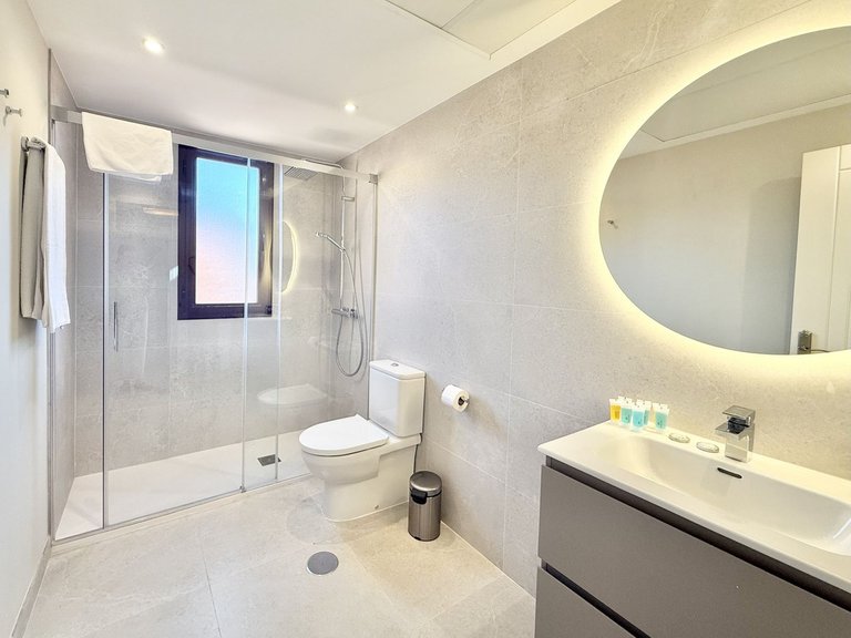 Apartment for Sale in Benahavís, Malaga 13