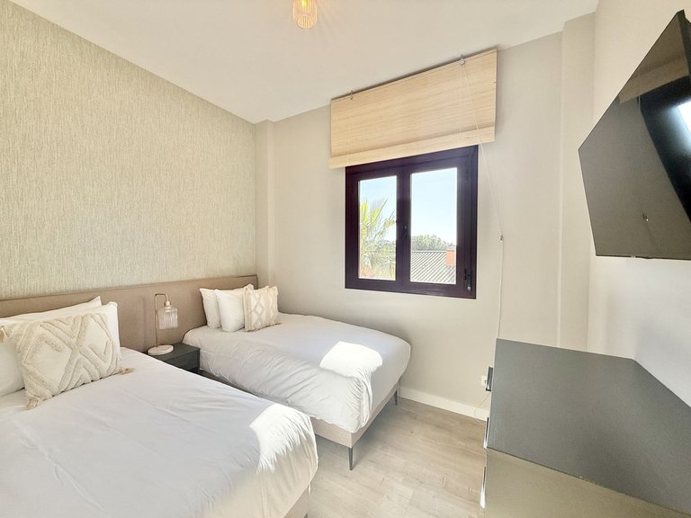 Apartment for Sale in Benahavís, Malaga 14