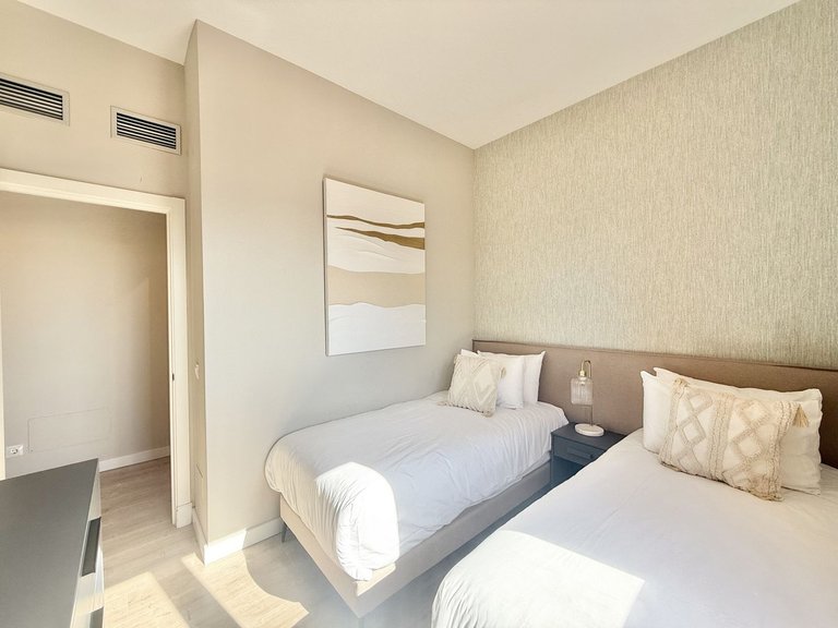 Apartment for Sale in Benahavís, Malaga 15