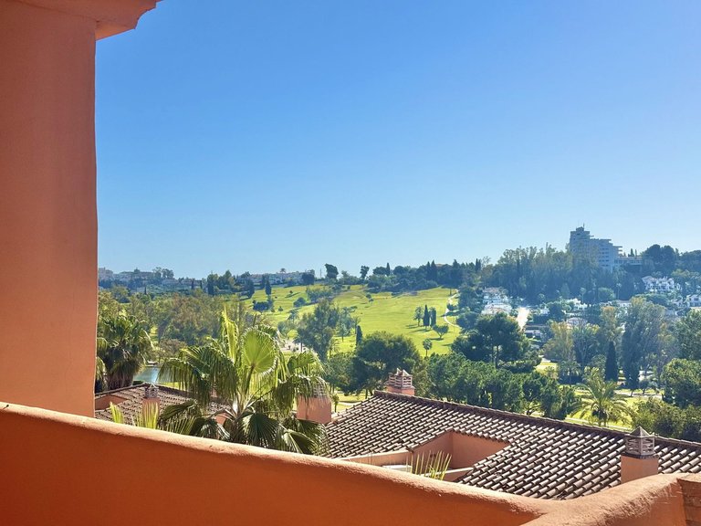Apartment for Sale in Benahavís, Malaga 24