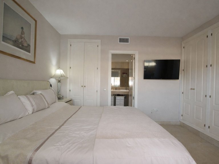 Apartment for Sale in Elviria, Malaga 28