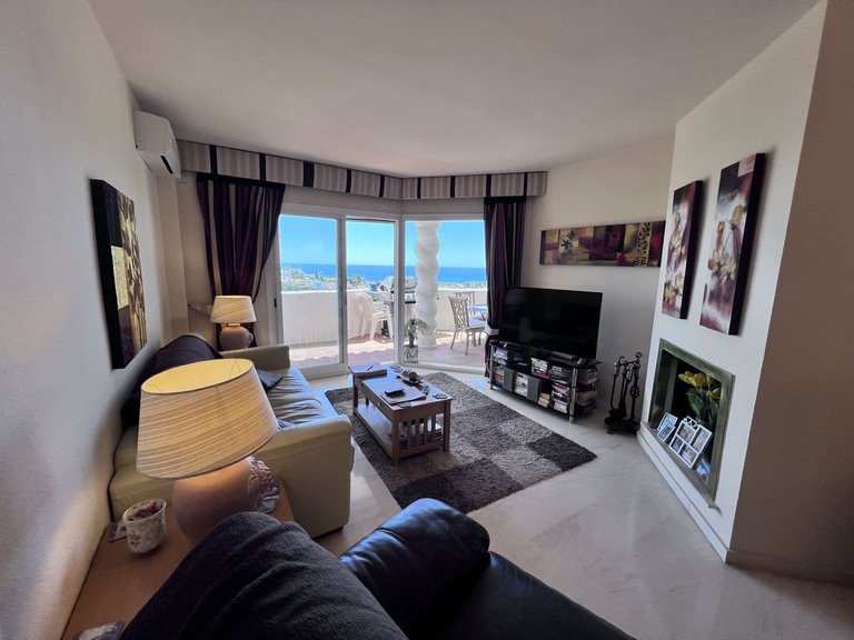 Apartment for Sale in Calahonda, Malaga 1