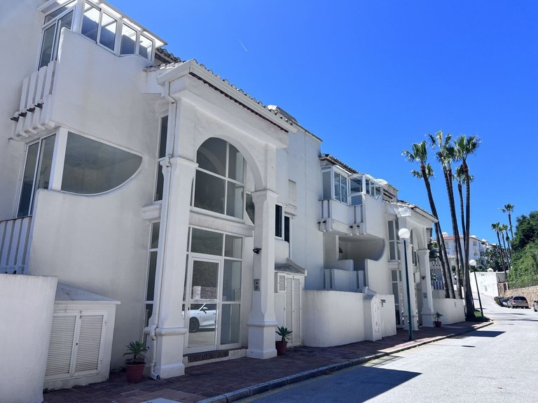 Apartment for Sale in Calahonda, Malaga 18