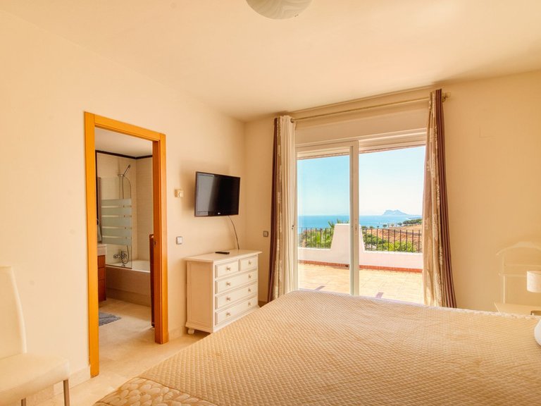 Villa for Sale in Manilva, Malaga 17