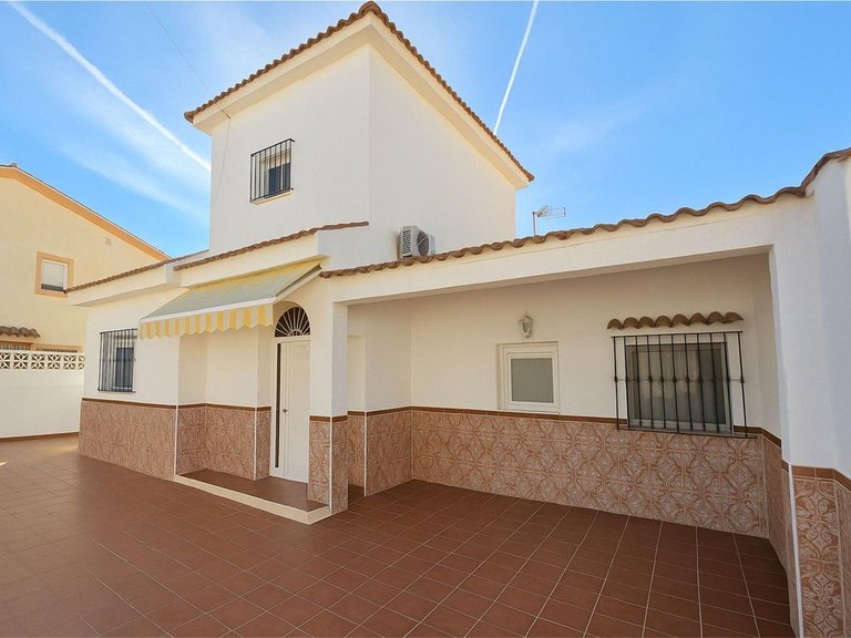 Villa for Sale in Arroyo De La Miel, Malaga 10
