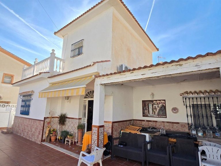 Villa for Sale in Arroyo De La Miel, Malaga 11