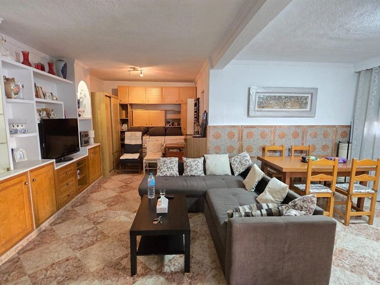 Villa for Sale in Arroyo De La Miel, Malaga 16