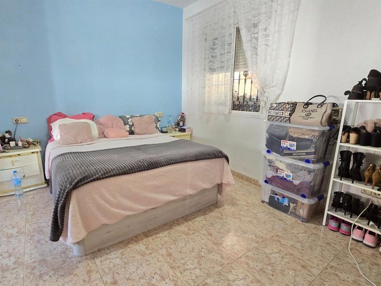 Villa for Sale in Arroyo De La Miel, Malaga 25