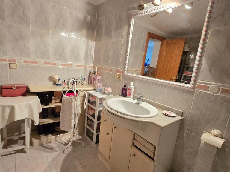 Villa for Sale in Arroyo De La Miel, Malaga 34